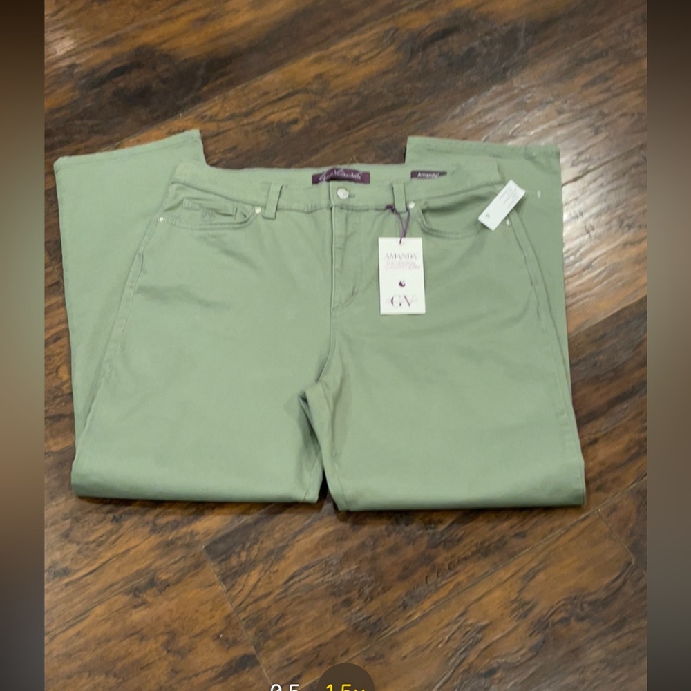 Gloria Vanderbilt Straight Leg Jeans in Sage Green